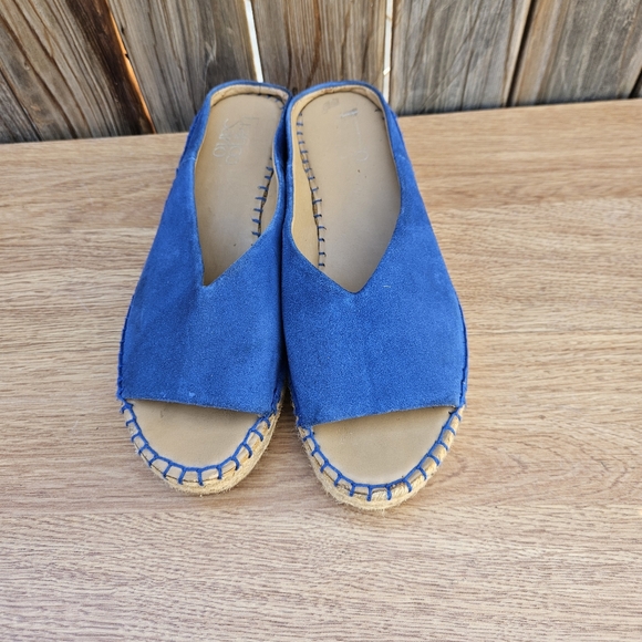 Franco Sarto Blue Suede Women's Slip-On Sandals Size 7 - Picture 14 of 16